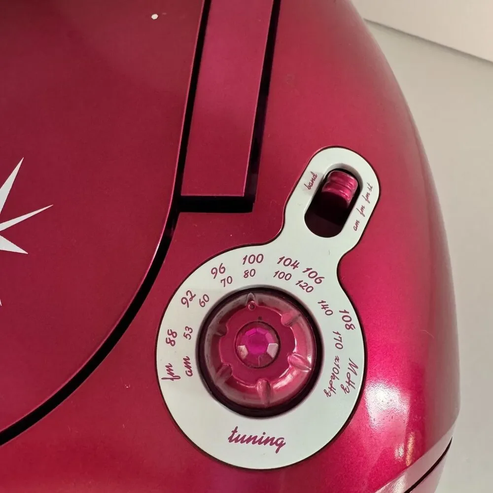 Nextplay Hot Pink Glitz & Glitter AM/FM Cd BOOMBOX NP400GB Works & Sounds Great - Picture 7 of 16
